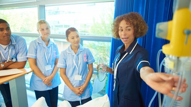 Tips to Ensure Your First Nursing Assignment Suits You